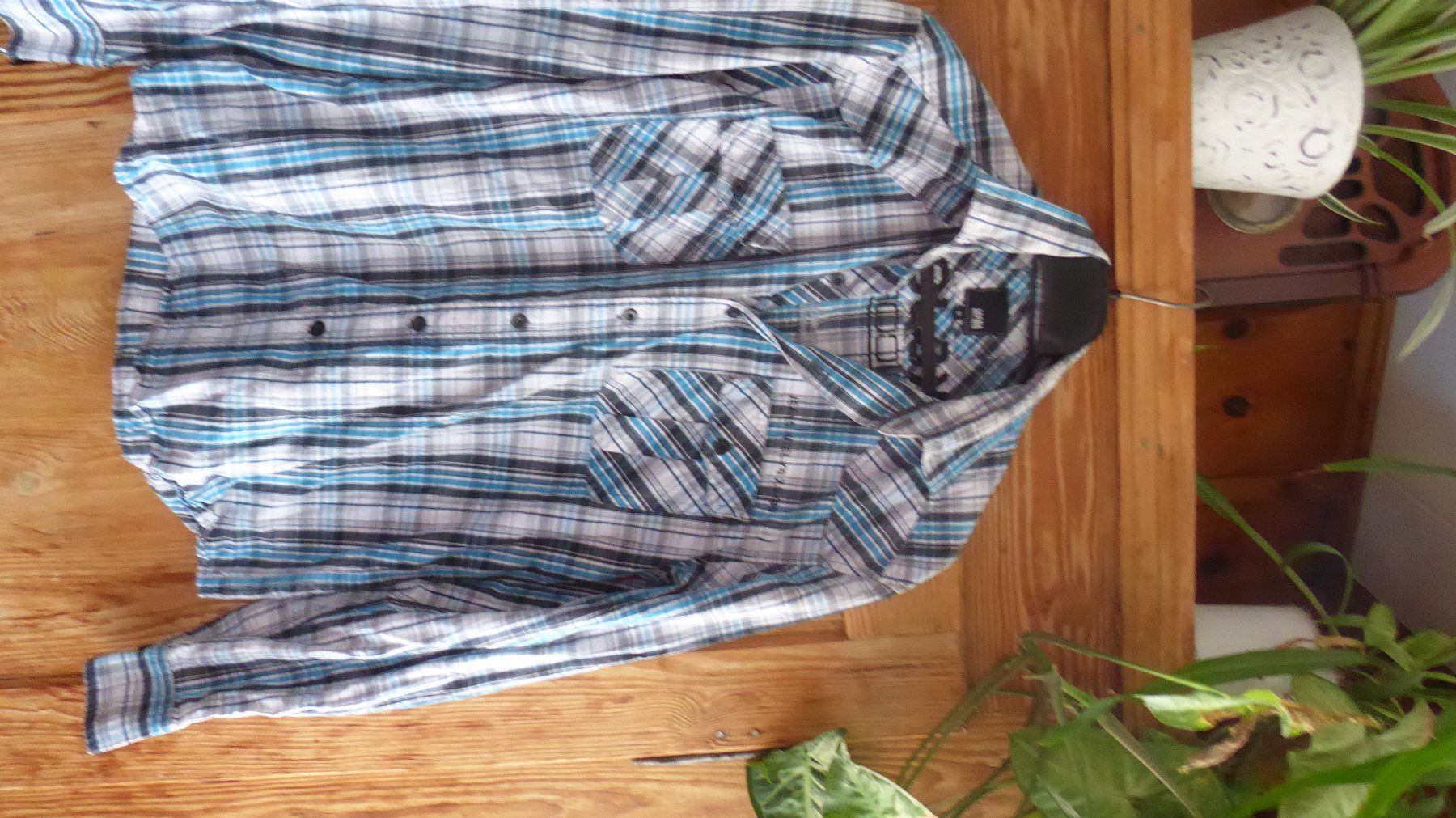 Hemden: Herren Langarm Hemd JACK&JONES Gr M – Gebraucht aus Sargans von Benziner 3