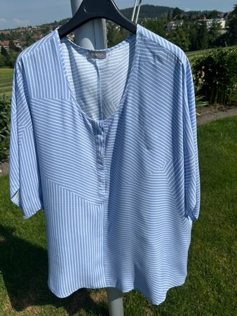 Leichte Sommerbluse, Gr. 52