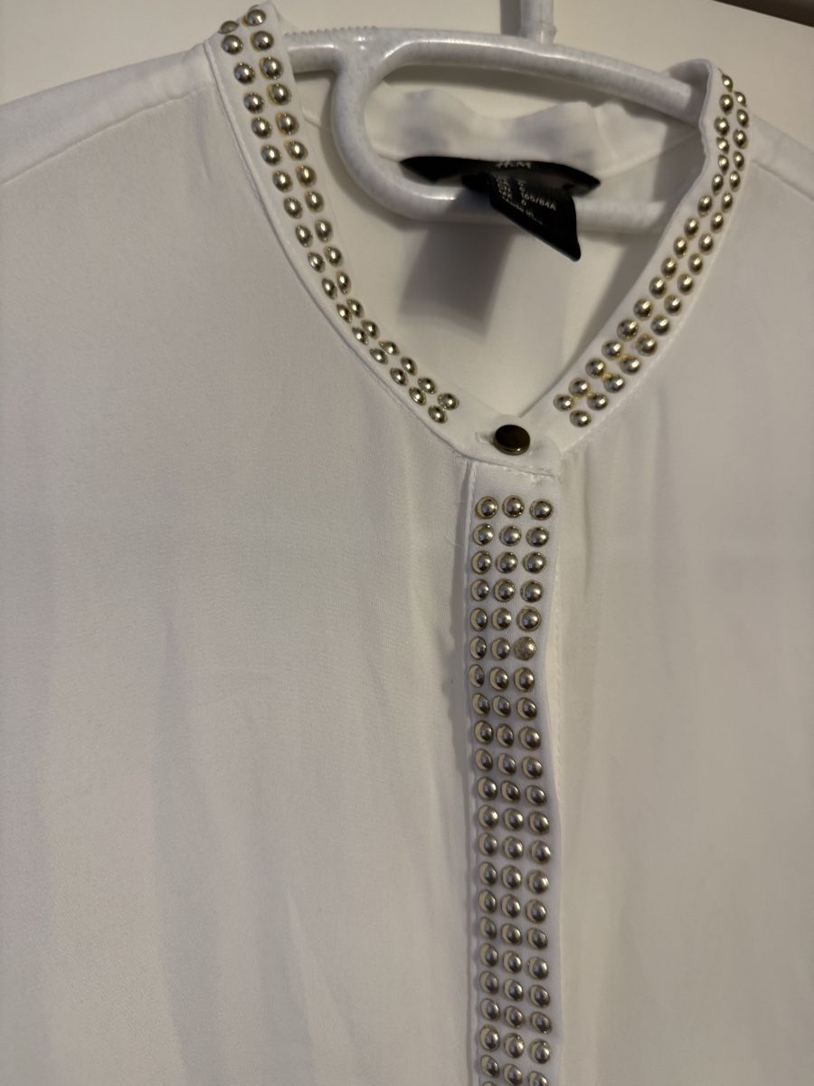 H&M Chemisiers: Damen Bluse Gr.36 – D'occasion à Pfungen par Outlet64