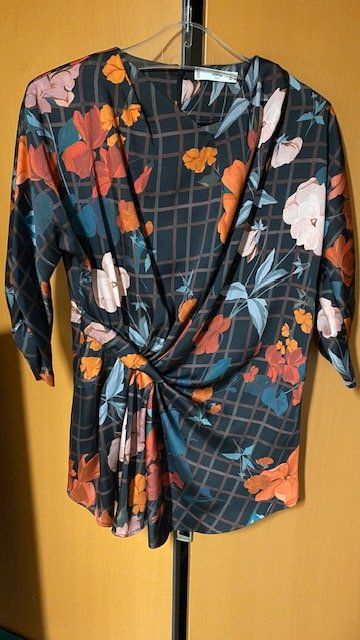 Blouse Neuve Sans étiquettes - Taille 48 à 52 - Made In Italy - Couleur Bleu
