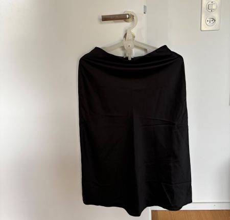 H&M Satinrock Schwarz – Grösse XS