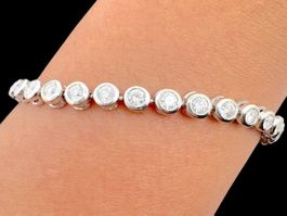 Diamanten 2.9c Tennis Armband 18k WG Länge 17cm *S1984