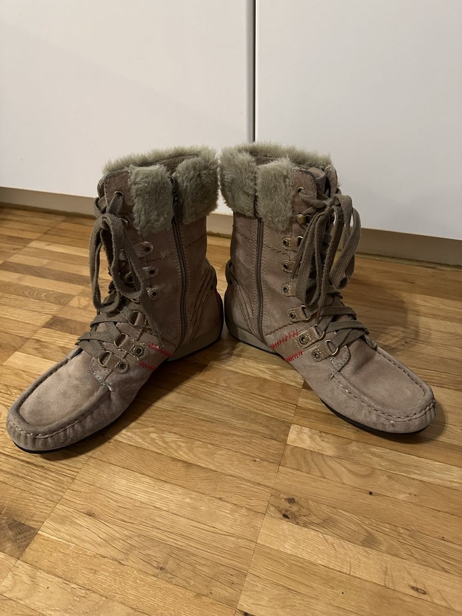 Esprit Scarpe da donna: Stiefel – Usato da Volketswil venduto da ben_9s6x 2