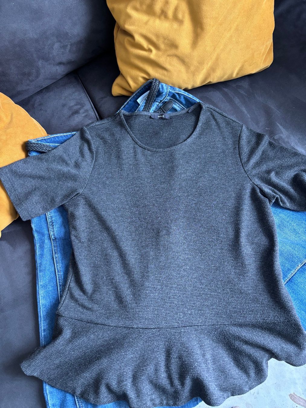 Opus Top: OPUS Oberteil neuwertig – Nuovo (secondo la descrizione) da Merishausen venduto da yourdream 5