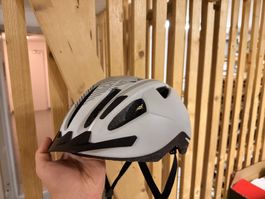 Velohelm mit LED-Rücklicht Grösse L/XL 58-64cm neuwertig