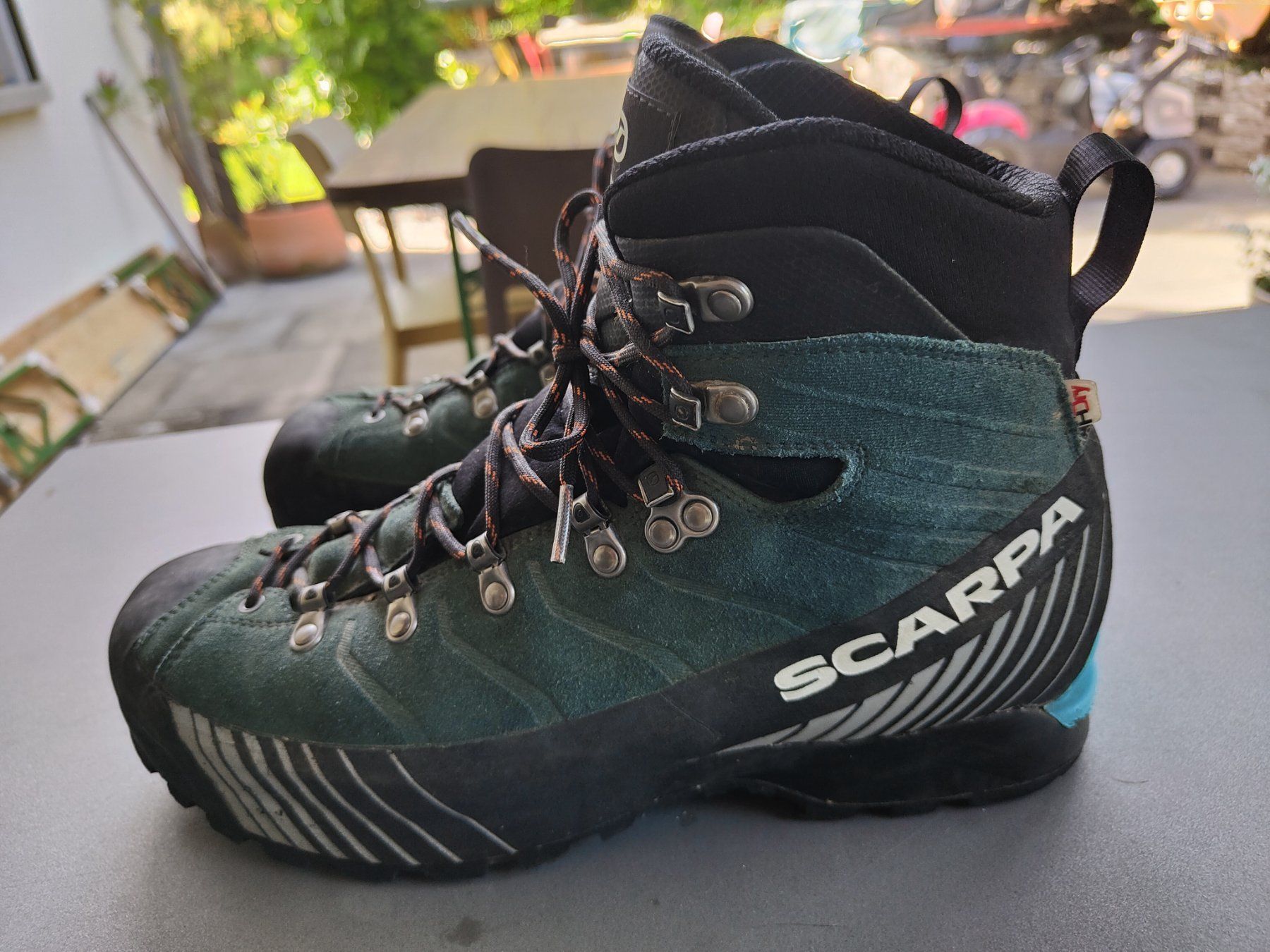 Scarpa Scarpe da uomo: Scarpa Ribelle steigeisenfester, leichter Wanderschuh – Usato da Kaufdorf venduto da Lorihagman 2