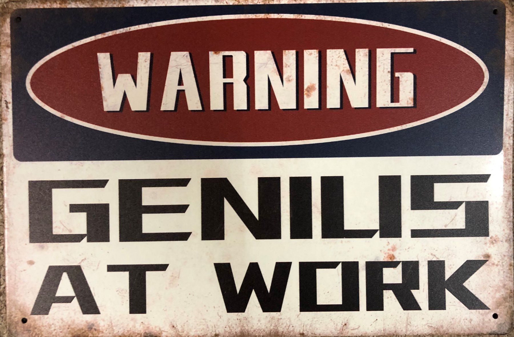 Insegne: Blechschild Genius at Work Genie Arbeit Büro PC Computer – Nuovo e nell'imballaggio originale da Dättlikon venduto da easythings