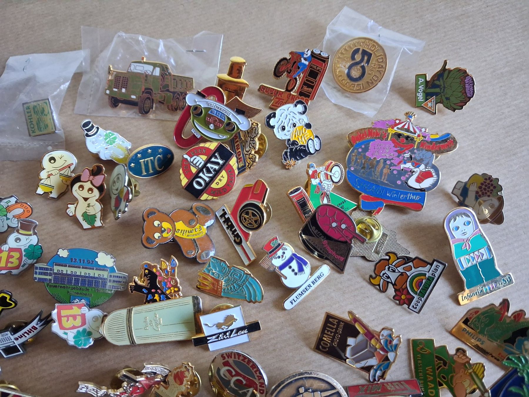 Placchette & Badge: a/ 100+ Pins mit Verschluss – Usato da Hagendorn venduto da siwasi3 5