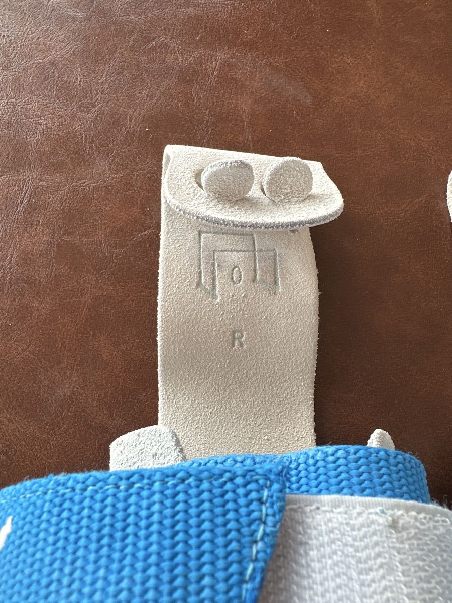 Schutz & Schoner: Reckleder Kunstturnen Stufenbarren – Gebraucht aus Zizers von special_peanuts 1