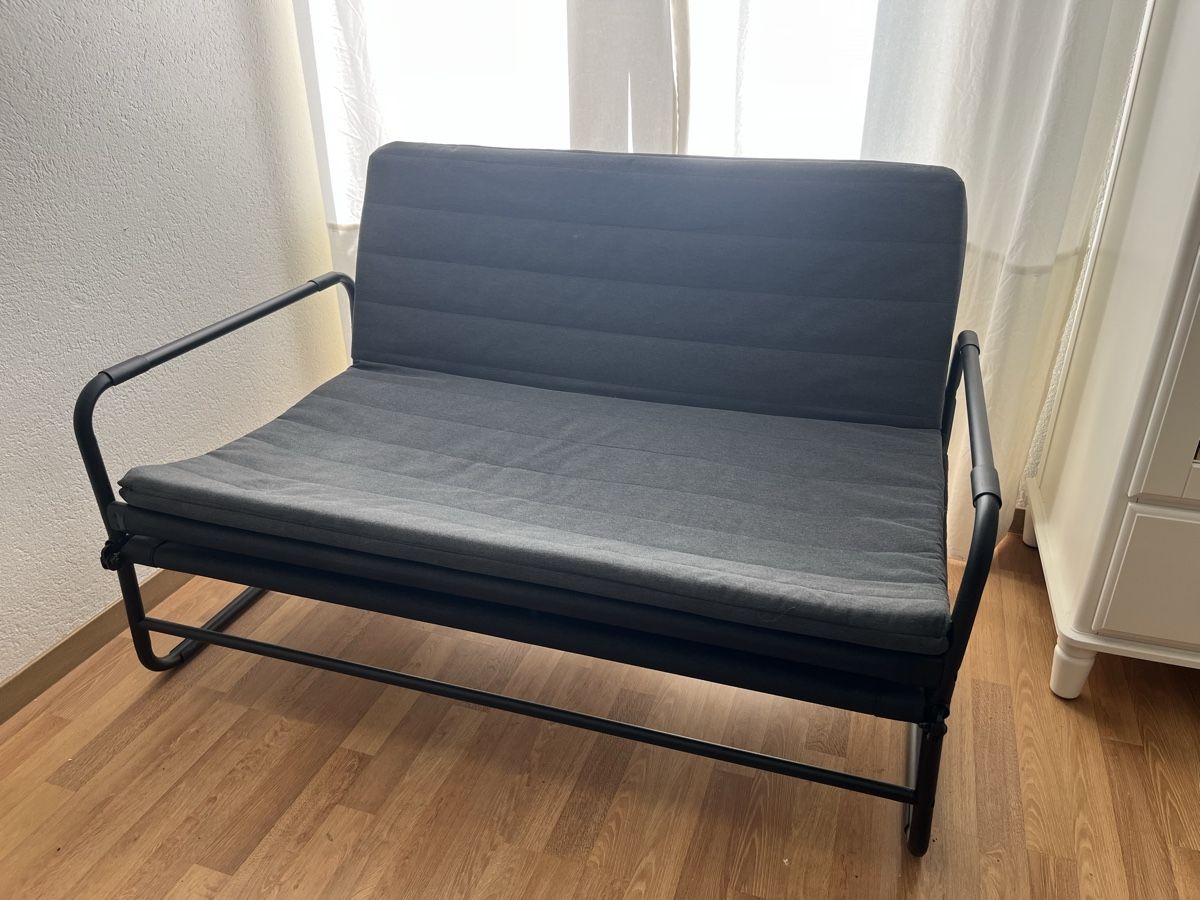 Sofas: Bettsofa Hammarn Ikea – D'occasion à Chur par imperoimperiale