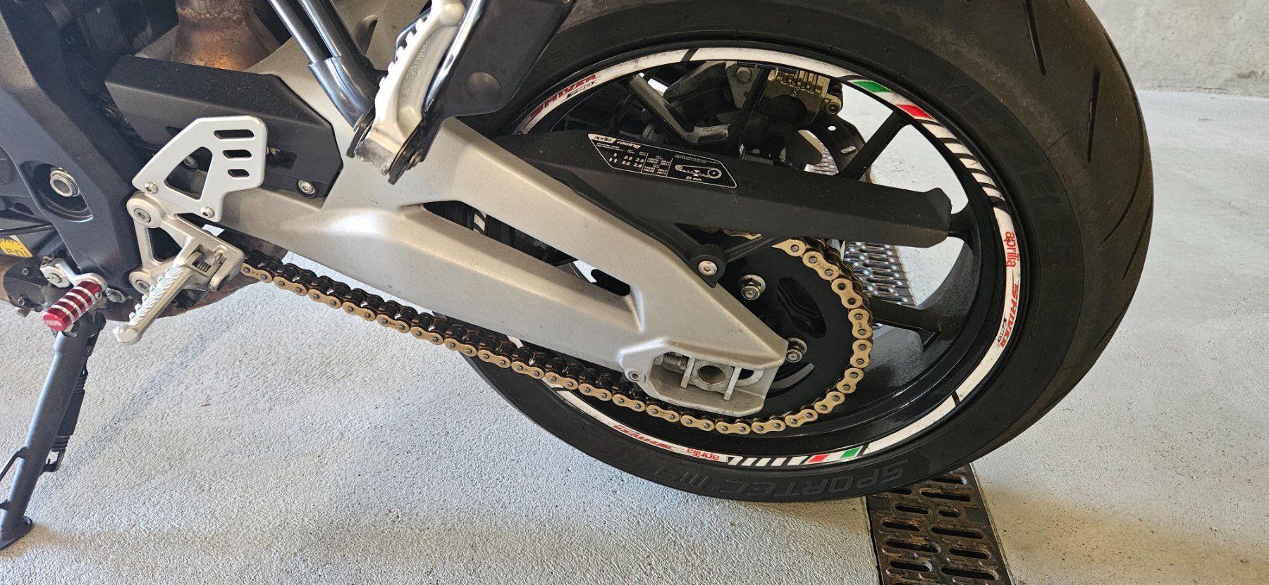 Aprilia Strada: Aprilia Shiver 750ccm – Usato da Magden venduto da marcofrasco01 4