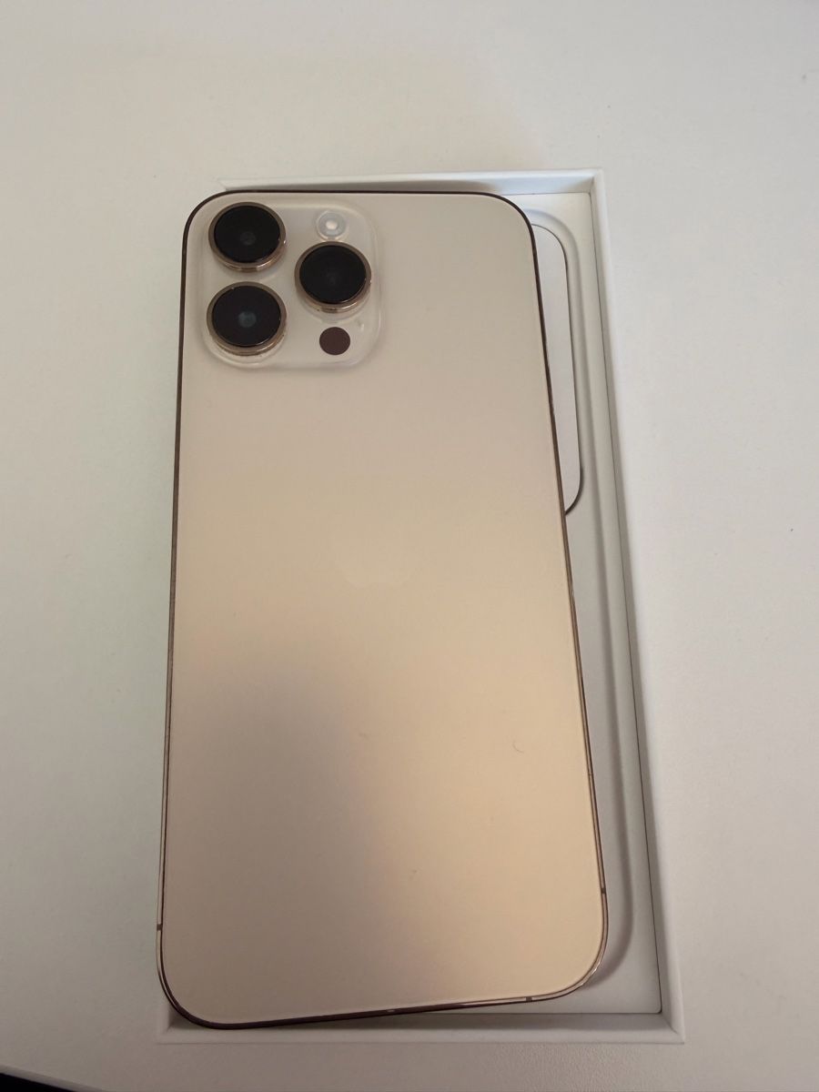 Apple Telefoni cellulari / Smartphones: IPhone 14 Pro Max - Gold, 128GB – Usato da Affoltern am Albis venduto da Carinia33 3