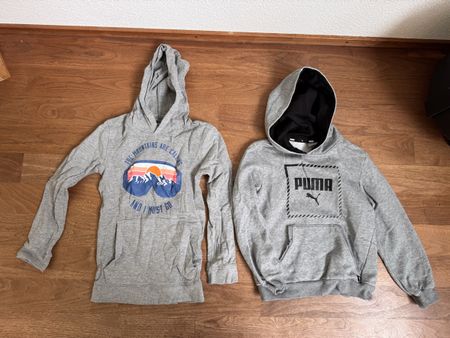 2 graue Hoodies, Grösse 146