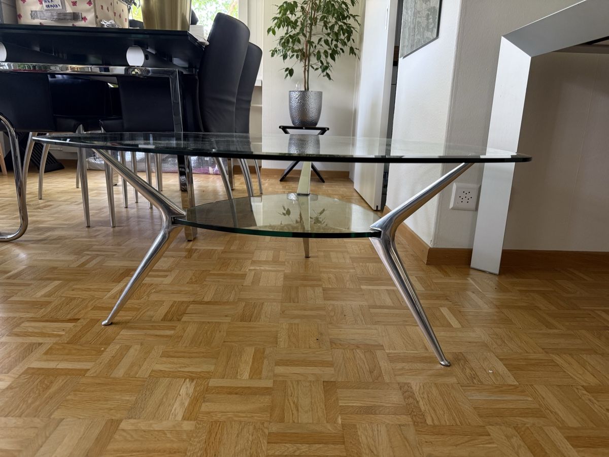 Tavoli: Couchtisch aus Glas mit Chromfüssen – Usato da Zollikerberg venduto da n737_P5 3