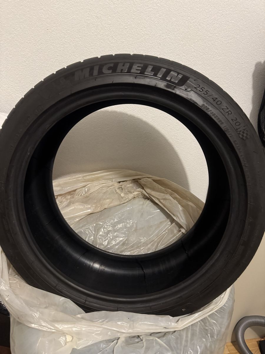 Pneumatici & Ruote complete: Michelin pilot sport 4s 2022 – Usato da Delémont venduto da Ton337 1