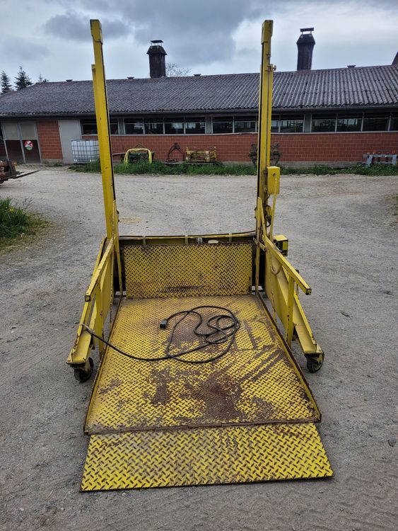 PKW Auffahrrampe 7t - Kunststoff Rampe Für Auto Und Wohnwagen Bis 170mm Hubhöhe