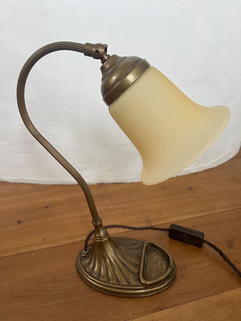 Lampade: Tischleuchte retro Jugendstil? – Usato da Rifferswil venduto da nanazola 1