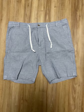 Zara Herren Shorts Grösse XL hellblau guter Zustand