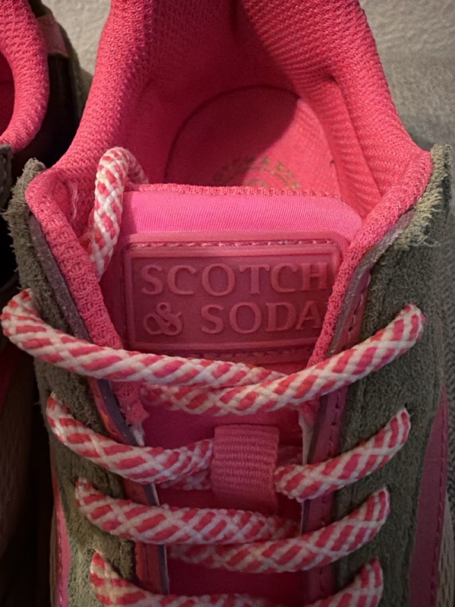 Chaussures femmes: Scotch & Soda - Sneaker – D'occasion à Kriens par Bergstern86 4