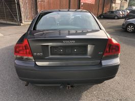 Volvo S60 2.4 Essence, modèle 2004, 280’000km environ