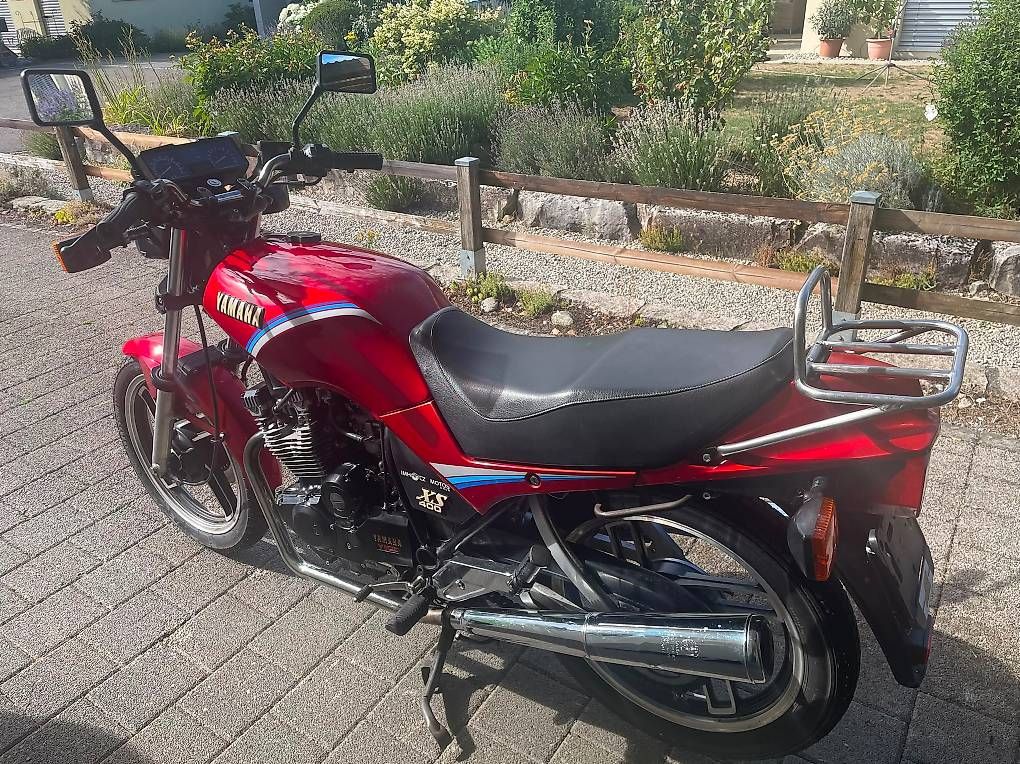 Strasse: Schöner gepflegter Oldtimer – Gebraucht aus Villnachern von Anderaare 4