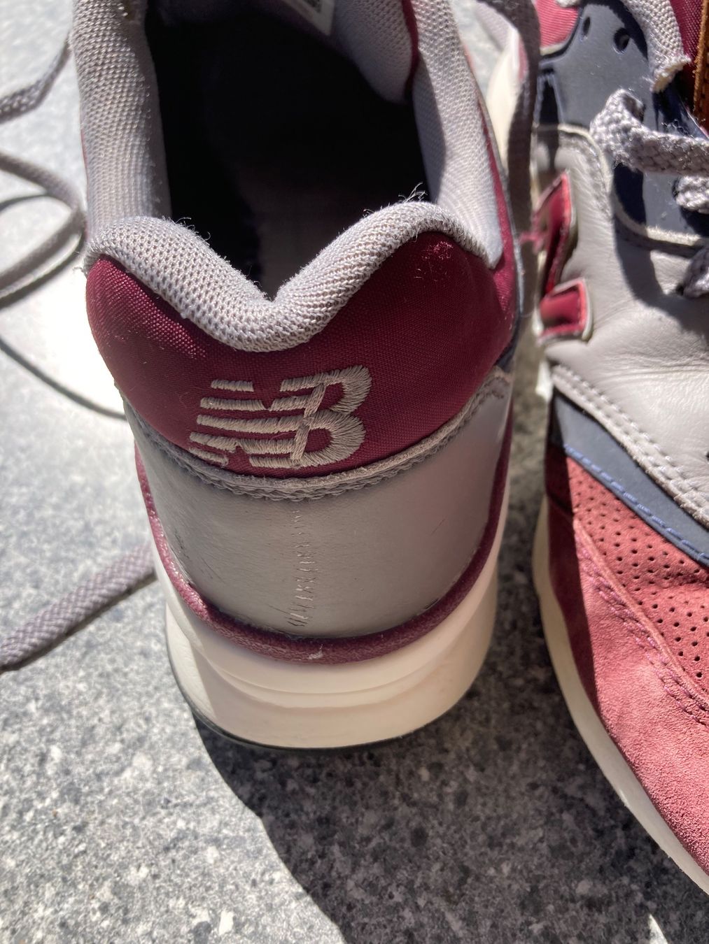 Scarpe da uomo: Baskets NB taille 45 en daim – Usato da Le Mont-sur Lausanne venduto da dia_6cz5 2