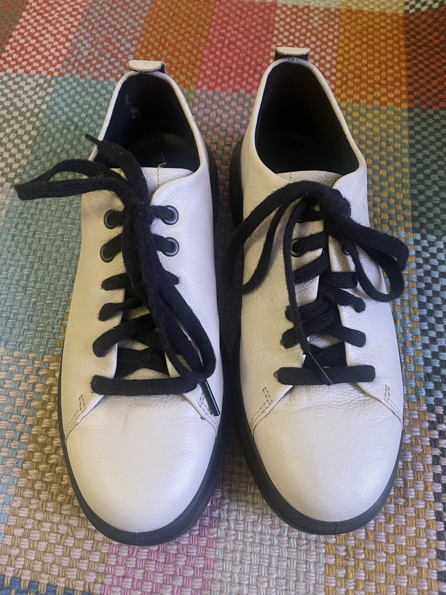 Ecco Scarpe da donna: Scarpe Ecco, comodissime, numero 36 – Usato da bern venduto da blu00 1