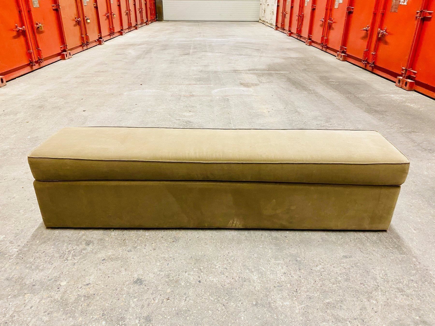 Poltrone: Banquette de lit COLUNEX velours doré – Usato da Orbe venduto da con_2vql