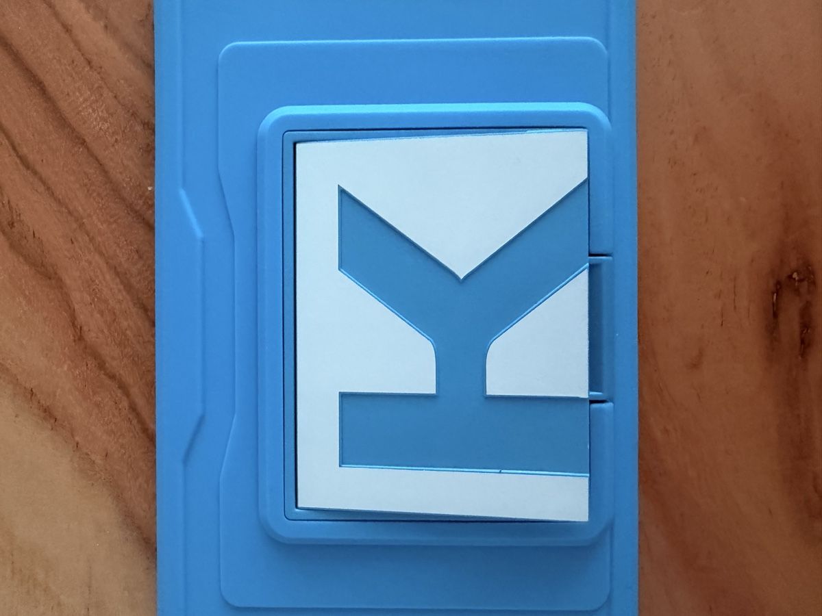 Tablet PC: Kurio Kinder-Tablet 7" mit blauer Schutzhülle & Ständer – Nuovo (secondo la descrizione) da Buchs AG venduto da GresaaB 2
