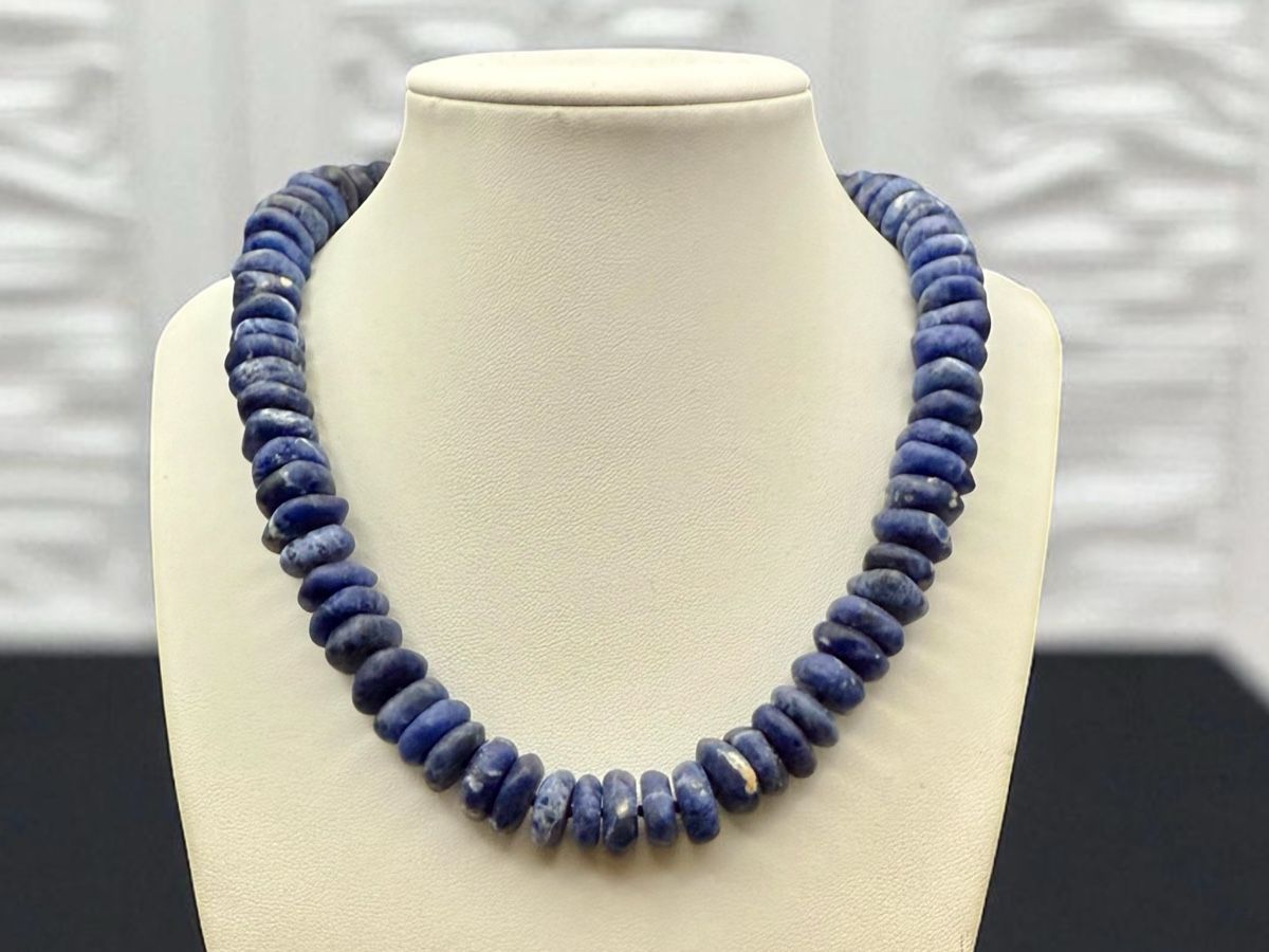 Catenine: Blaue Sodalit-Halskette, Vintage – Usato da Lamone venduto da LaCantinaMagica 2