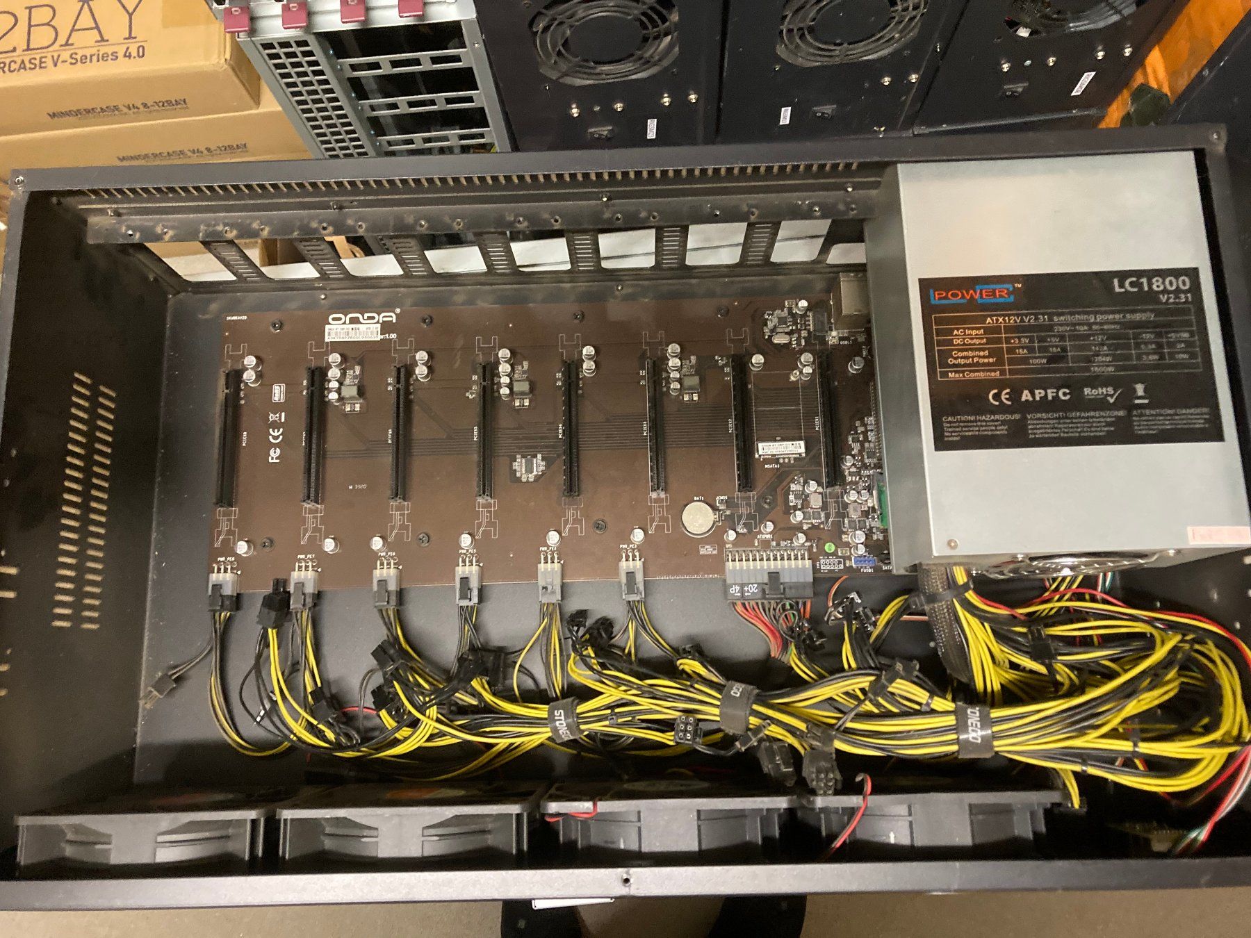 Coin Miner: Mining Chassis / Crypto Miner / LC Power LC1800 – Gebraucht aus Wettingen von Schabernack_sam 2