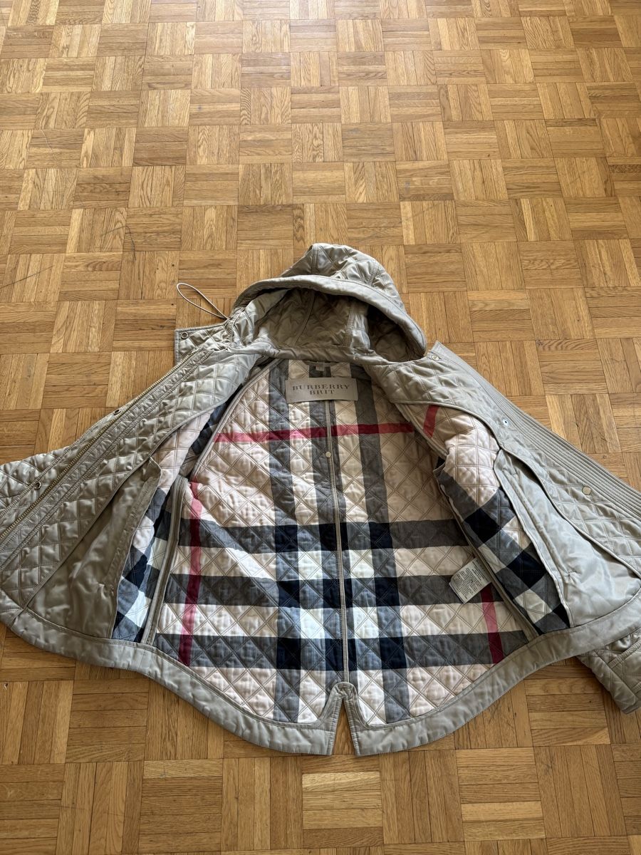 Burberry Giacche: Burberry Daunenjacke L – Usato da Adlikon b. Regensdorf venduto da galaxandy 9