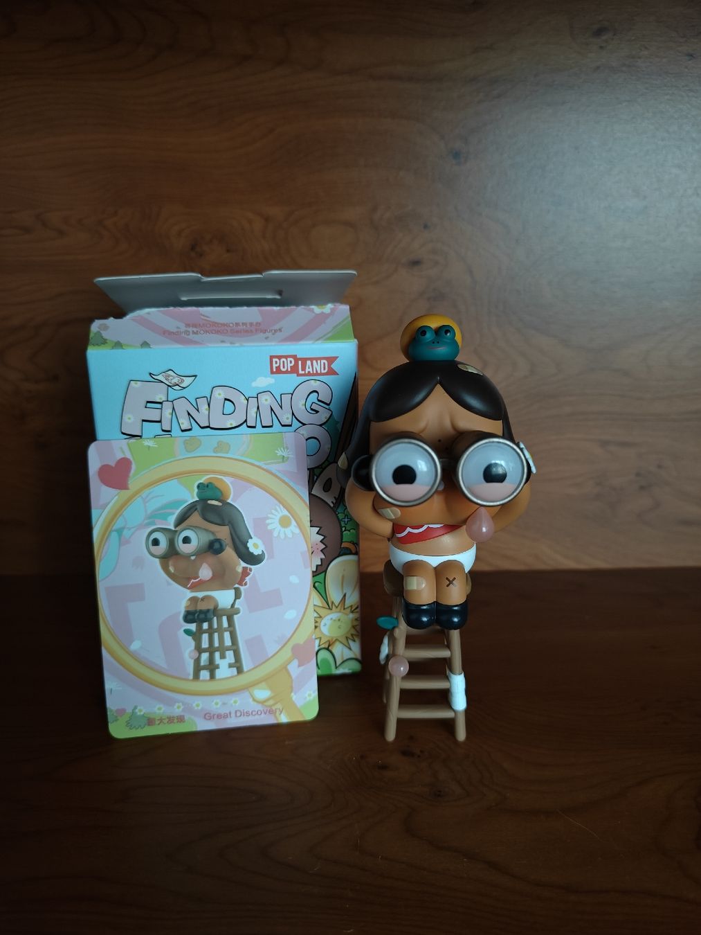 Pop Mart Statuette: Pop Mart Finding Mokoko Crybaby – Nuovo (secondo la descrizione) da Hedingen venduto da oli_jhl5