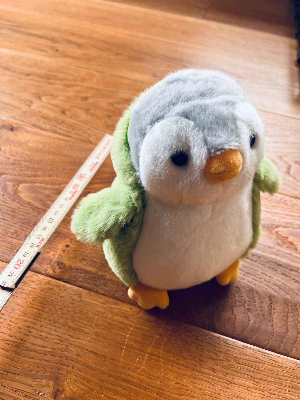 Giocattoli: Kuscheltier Pinguin im Dinomantel – Usato da Richterswil venduto da tilodecooli 2