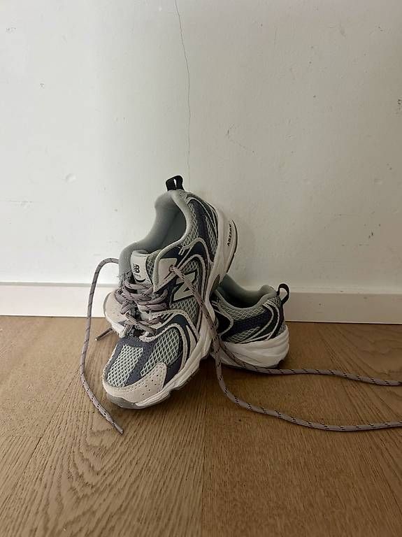 Scarpe per ragazzi: New Balance Gr 30 – Nuovo e nell'imballaggio originale da Männedorf venduto da KaWa1984 3