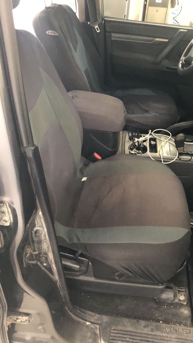 Mitsubishi Autos: Mitsubishi Pajero 3.2 DID 4WD – Gebraucht aus Chur von rme_lm9j 6