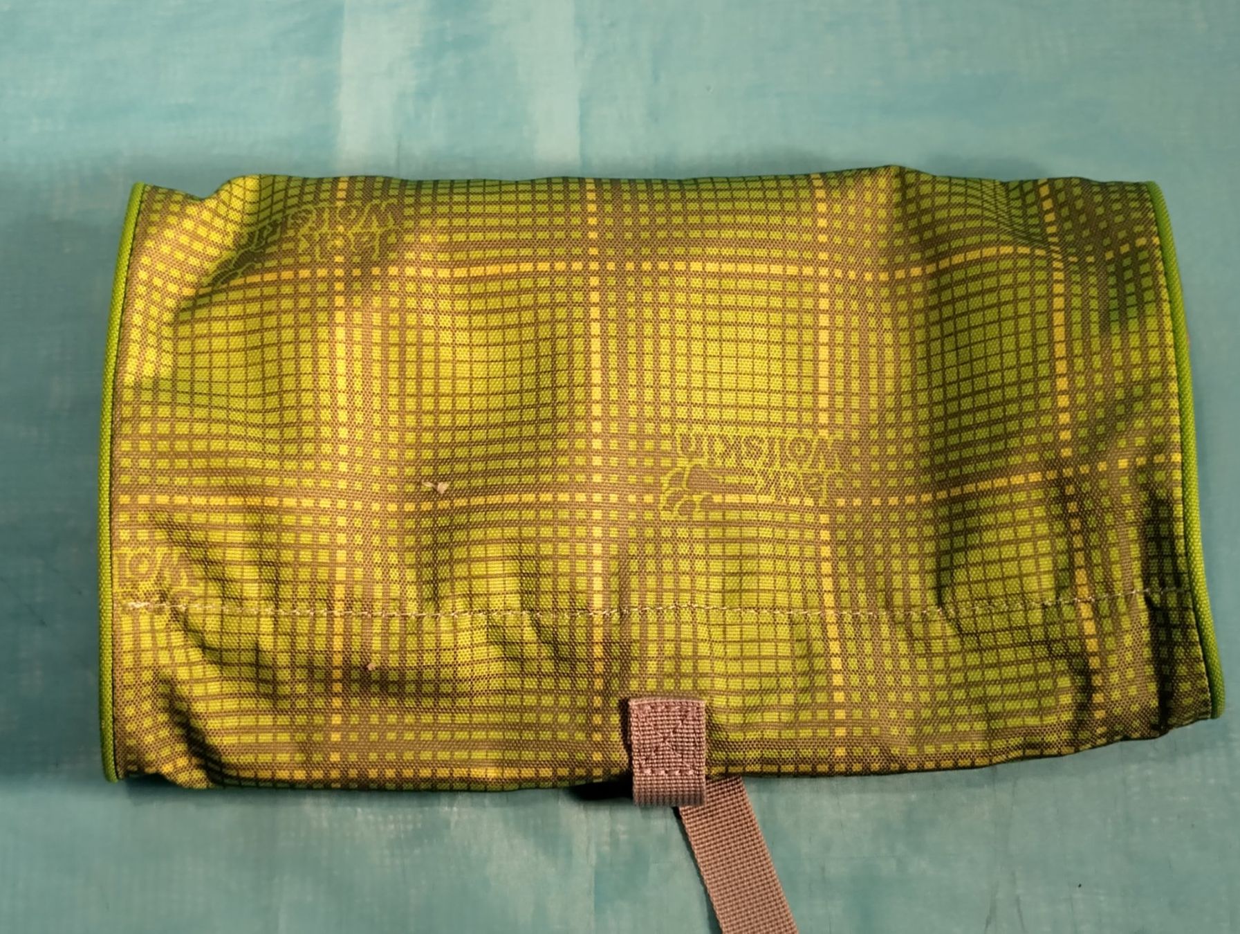 Jack Wolfskin Custodie per cosmetici: Grosser Jack Wolfskin Waschsalon, hellgrün – Nuovo (secondo la descrizione) da Bellach venduto da JingleCherry 1