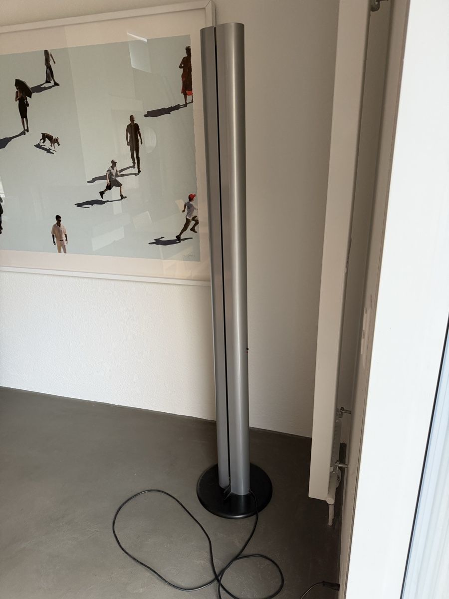 Artemide Lampade: Artemide Megaron in Silber Halogen – Usato da Muri b. Bern venduto da pel_5tbl 1