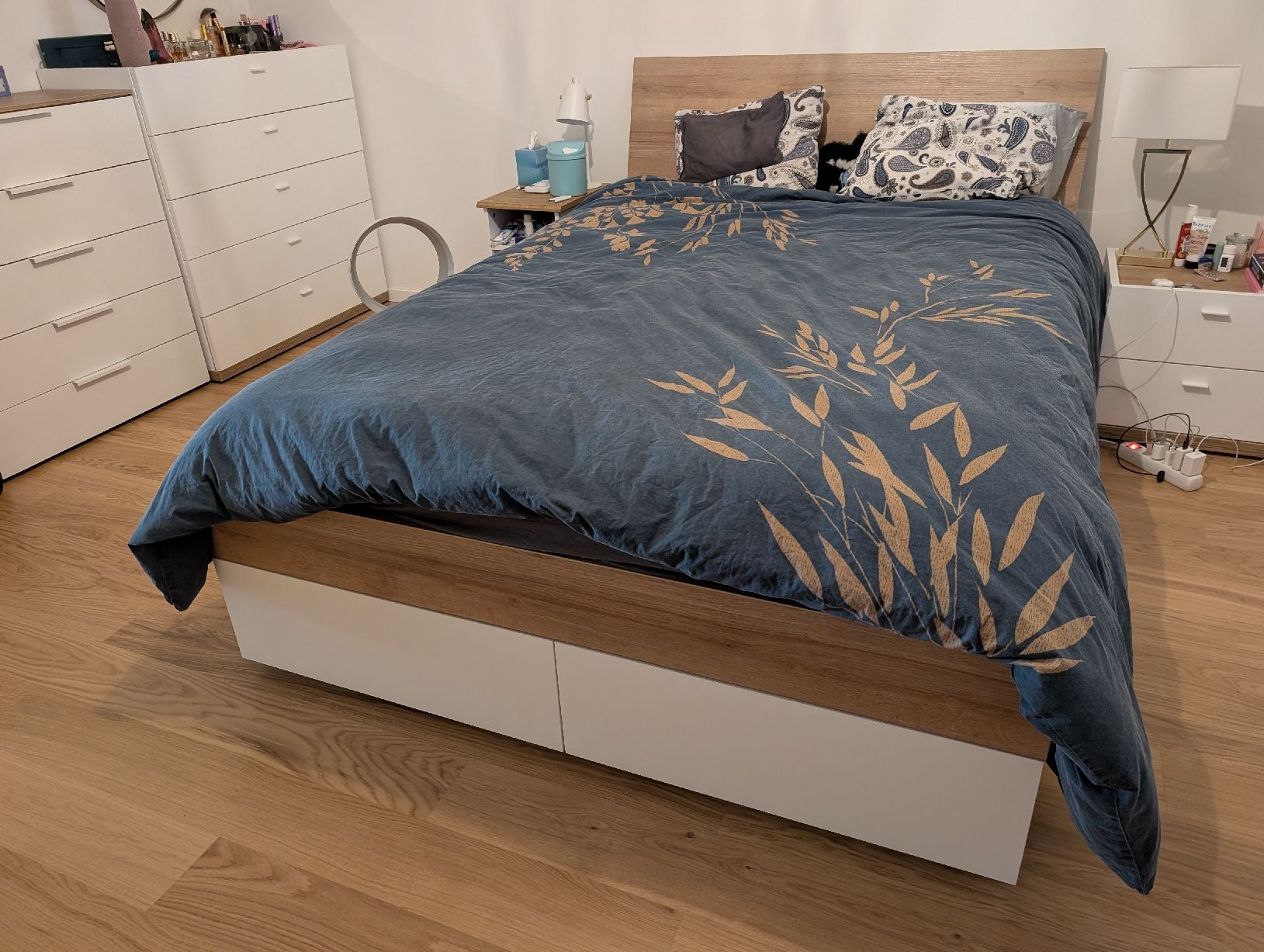 Micasa Lits: Bett MARRON – D'occasion à Bern par saimensays