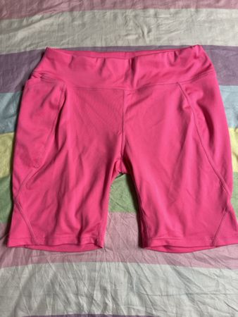 Sportshorts Pink mit Seitentaschen guter Zustand💓