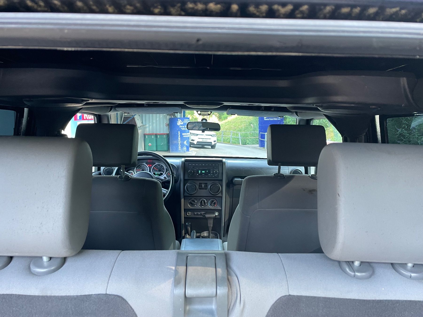 Jeep Automobili: Jeep Wrangler JK Rubicon 2.8 CRD – Usato da Heitenried venduto da Alpuchalb 4