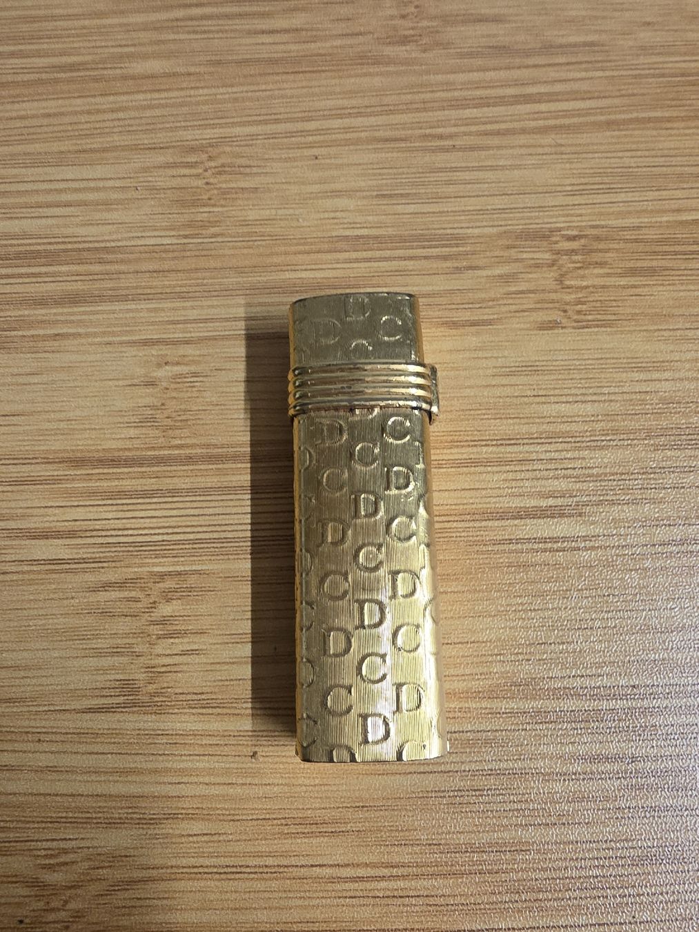 Dior Briquets: briquet Christian Dior – Défectueux à Val-d'Illiez par AntiqueG