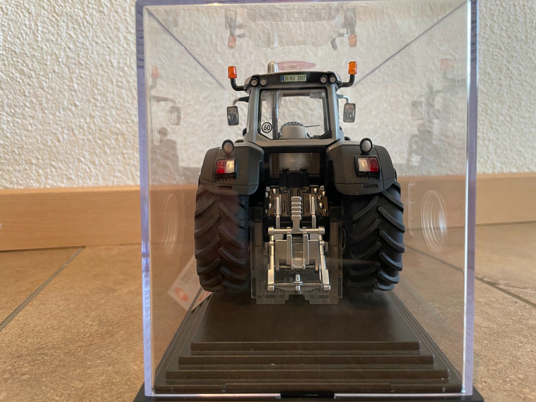 Fendt Trattori: SIKU Fendt 936 Vario – Nuovo e nell'imballaggio originale da Kreuzlingen venduto da Stefan1150 3