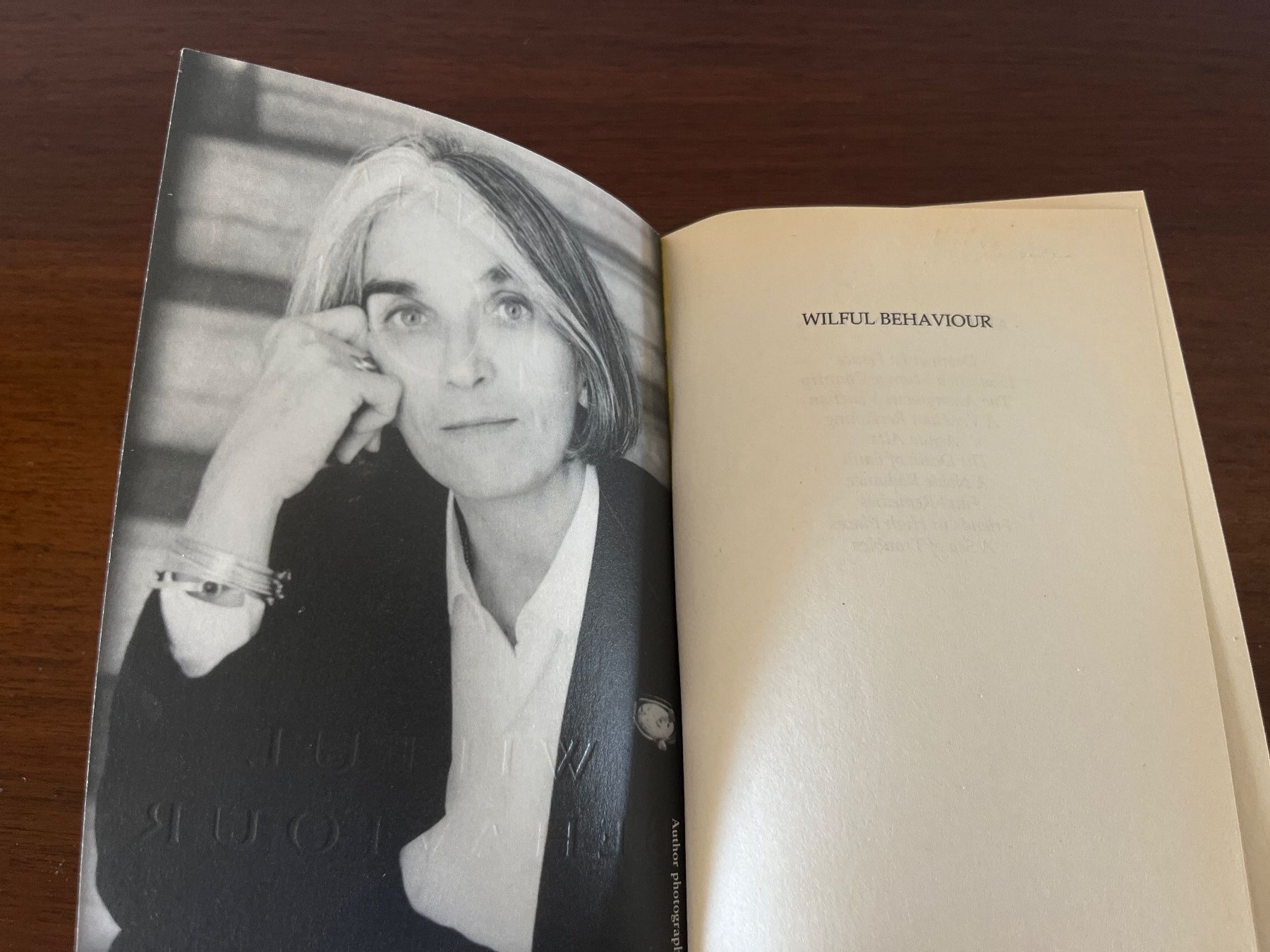 Libri: Buch - Willful Behaviour, Donna Leon, englisch – Usato da Luzern venduto da Jiggy_8898 3