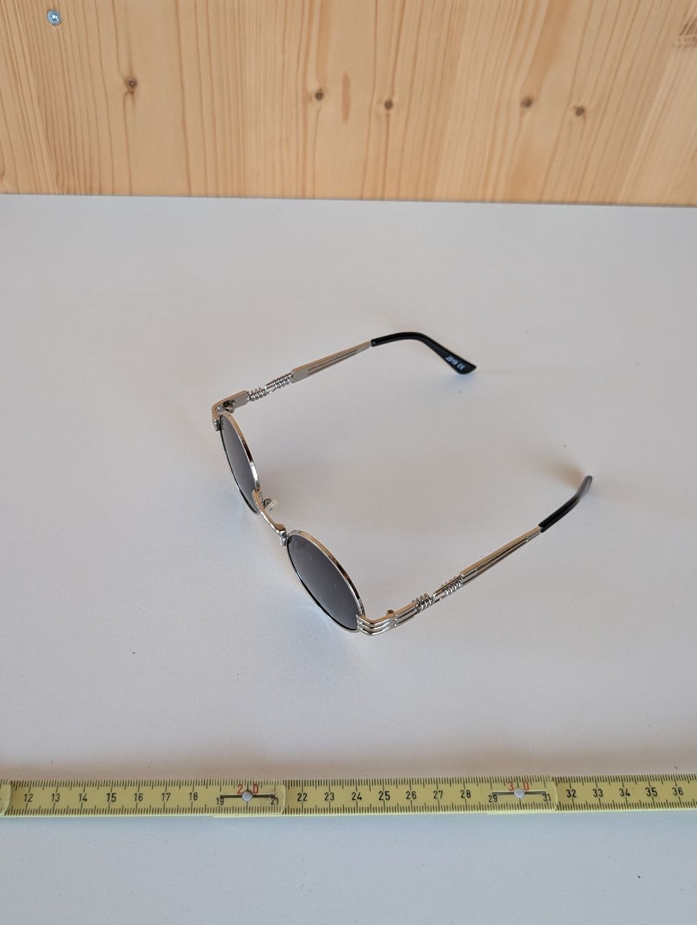 Brillen & Gläser: sonnenbrille – Gebraucht aus Embrach von bh80bHugi