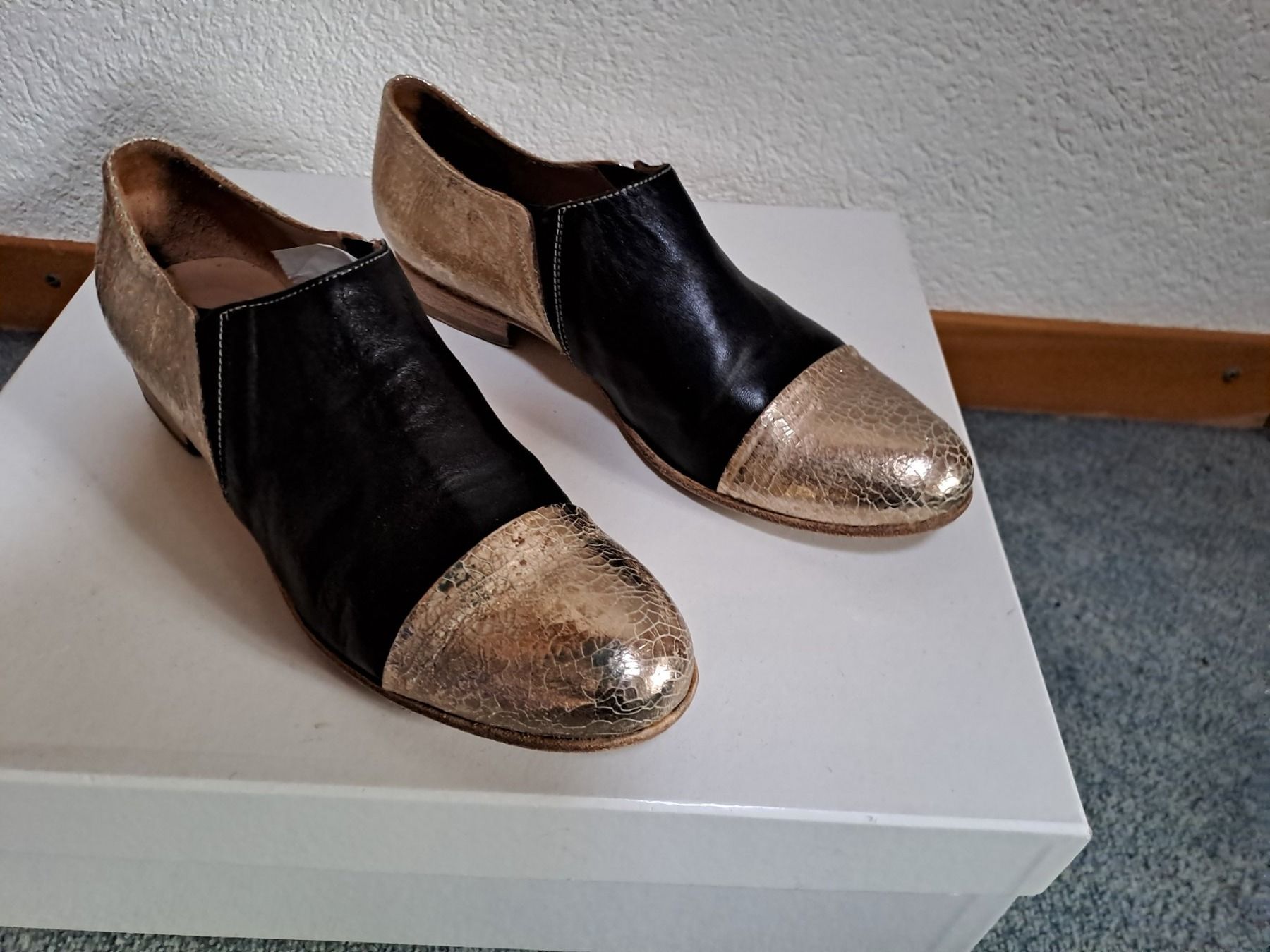 Scarpe da donna: Pumps, Gr. 38, NP 329.-, Marke Objects Mirror – Usato da Frauenfeld venduto da Andadaa 1
