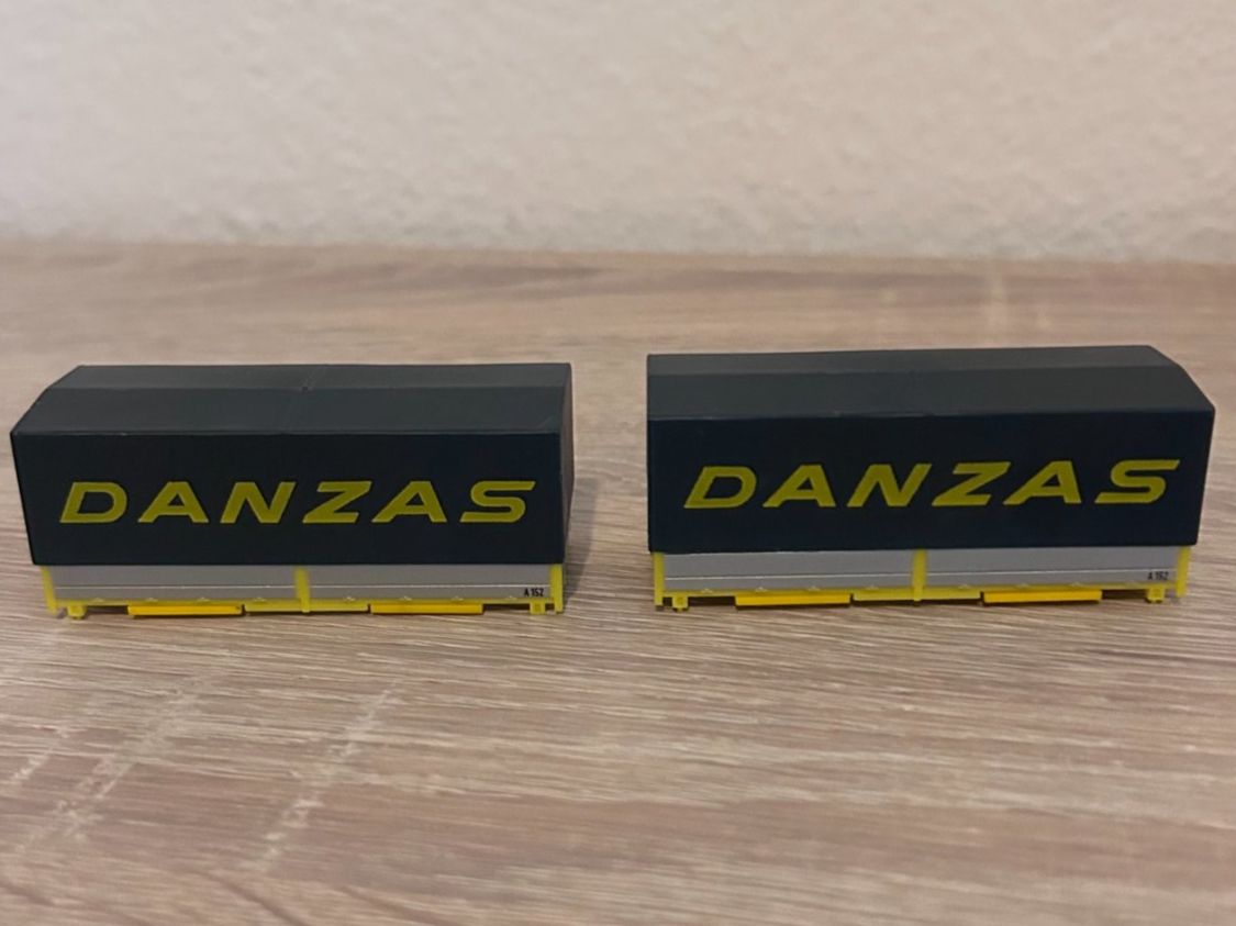 Danzas Trains électriques: Wechselpritsche Danzas 2 Stück – D'occasion à Goldach par Manyro55 1