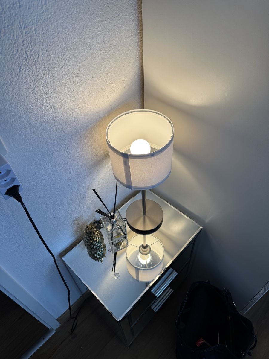 Lampen: Nachttischlampe   – Neu (gemäss Beschreibung) aus Lachen SZ von nathiisch 1