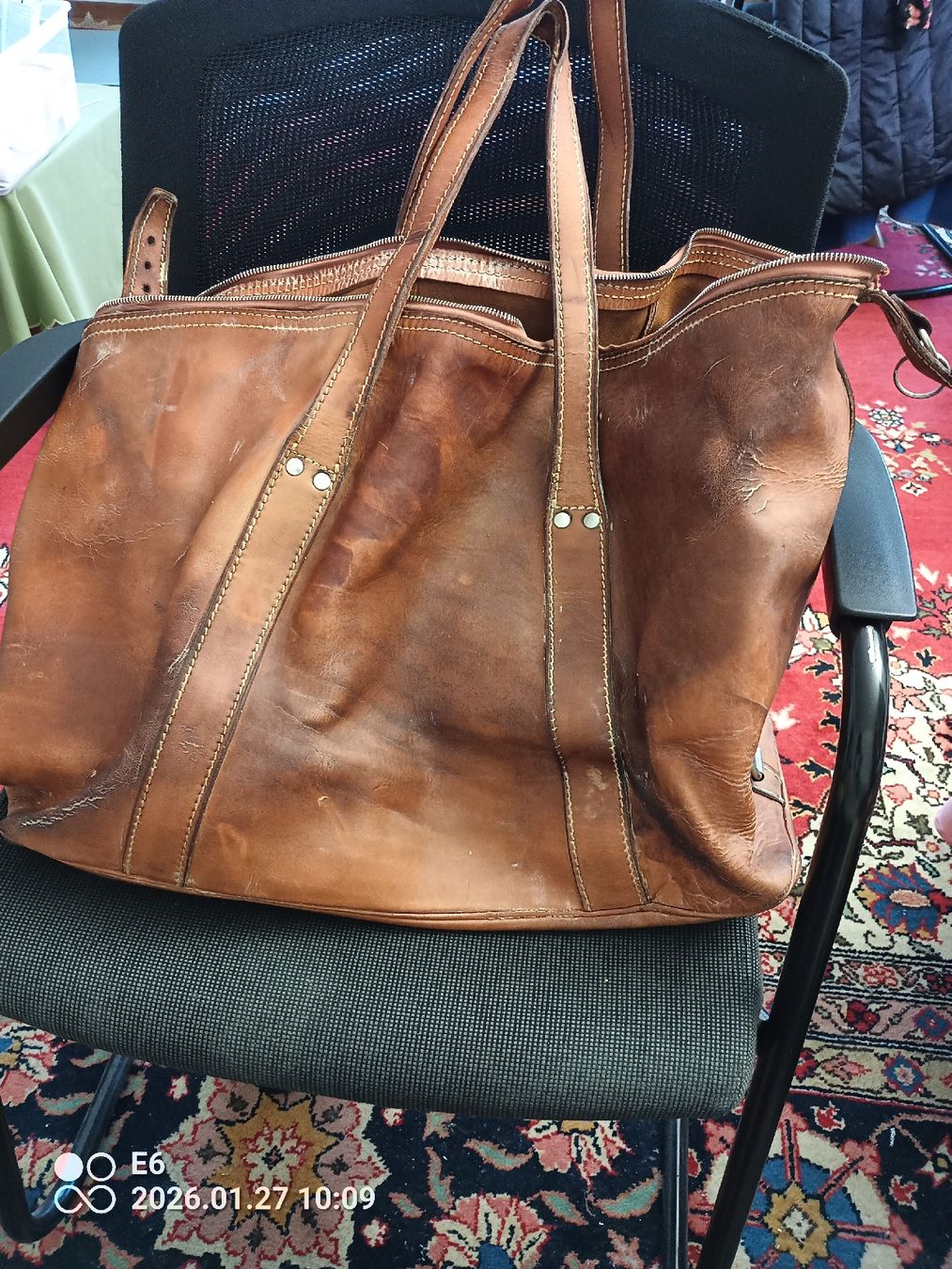 Borse: Ledertasche – Difettoso da Zürich venduto da Mitzi6 1