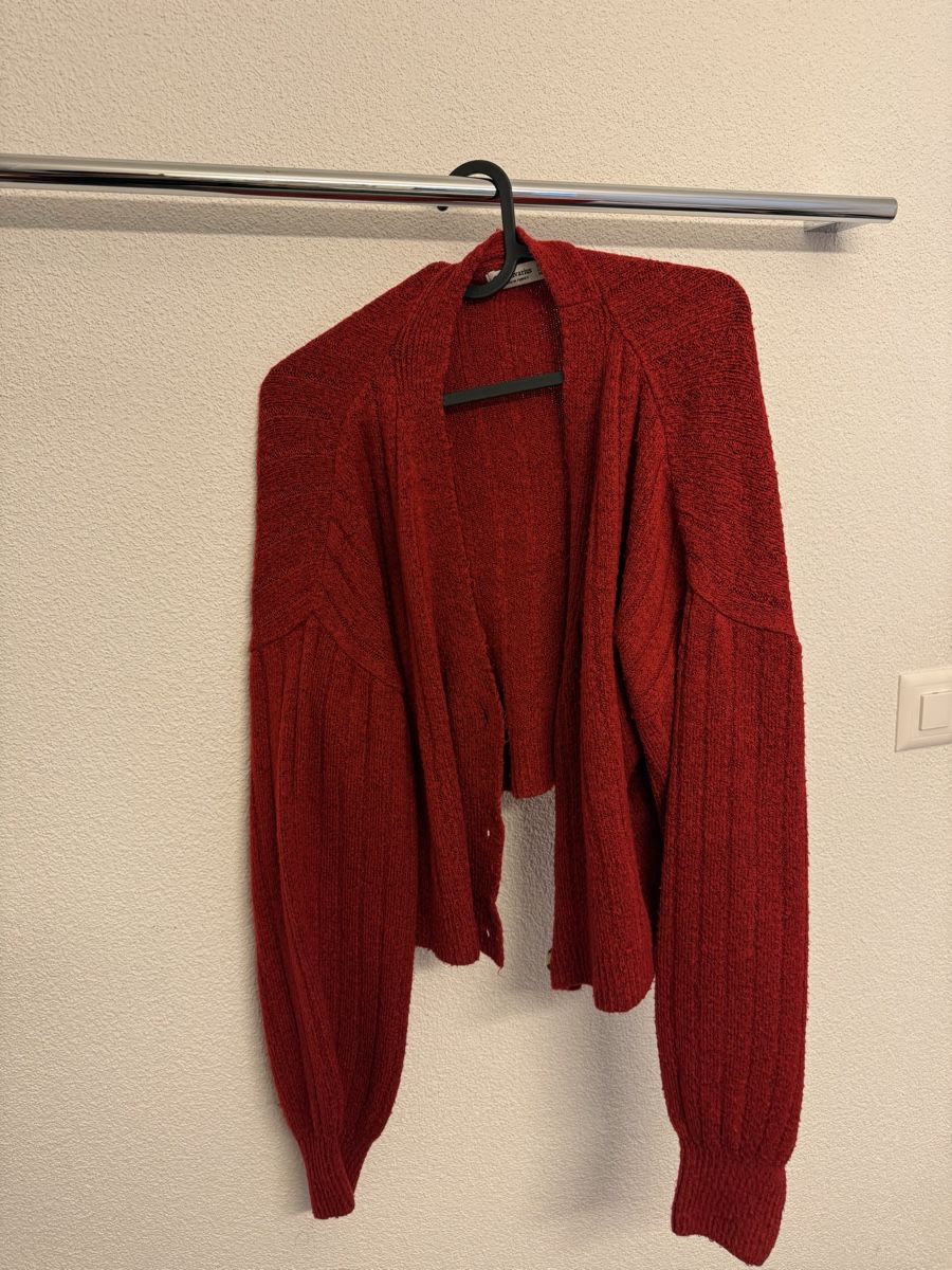 Stradivarius Maglioni & Felpe: Roter Strickcardigan – Nuovo (secondo la descrizione) da Suhr venduto da naomau 2